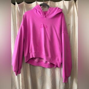 Bright pink gap hoodie. In good condition. Size large.